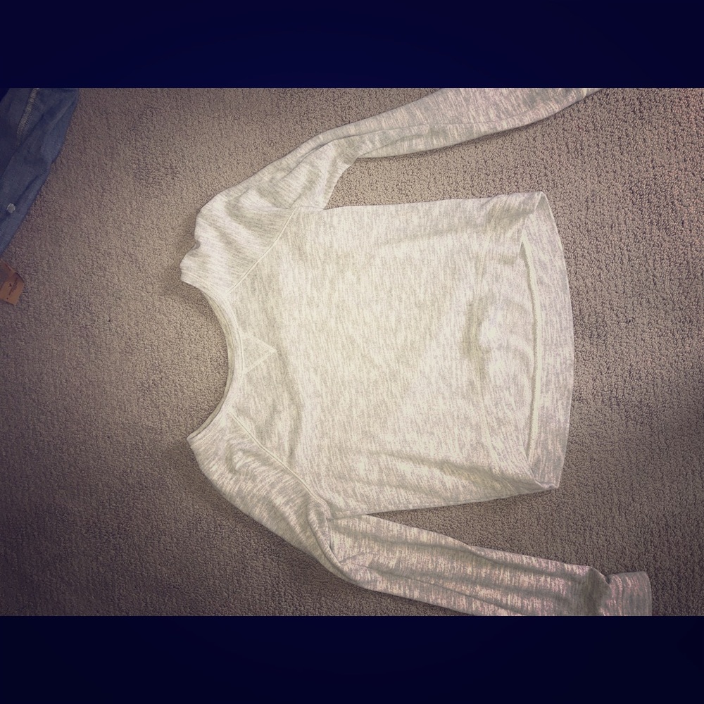 A Long sleeve T-shirt